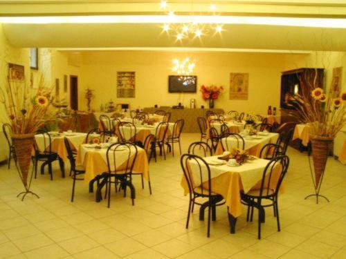 Assisi Garden Hotel Luaran gambar