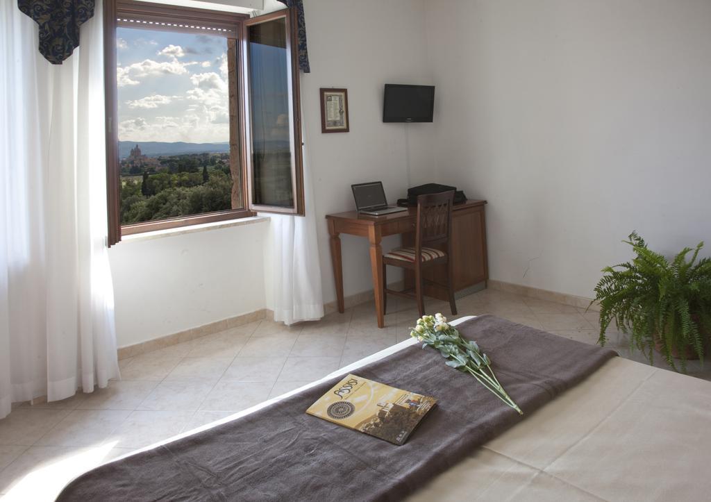 Assisi Garden Hotel Luaran gambar