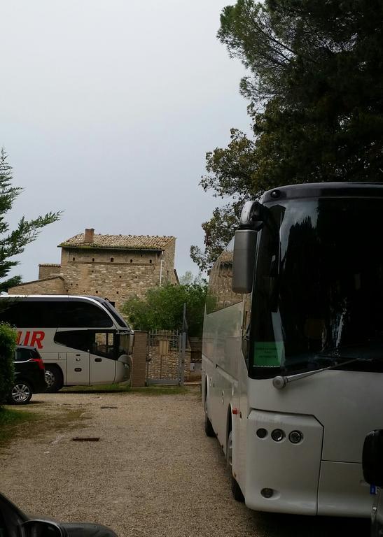 Assisi Garden Hotel Luaran gambar